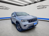 Used 2018 Jeep Grand Cherokee Limited w/ Luxury Group II image 2