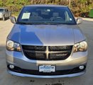 Used 2018 Dodge Grand Caravan SE image 3