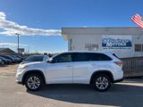 Used 2016 Toyota Highlander LE image 2