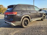 New 2025 Volkswagen Atlas Peak Edition SE image 5