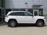 New 2025 Jeep Grand Cherokee Limited image 3