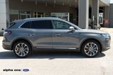 Used 2022 Lincoln Nautilus Reserve image 4