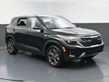 Used 2025 Kia Seltos LX image 3