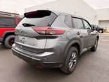Used 2025 Nissan Rogue S image 4