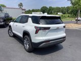 New 2026 Chevrolet Equinox LT image 2