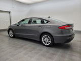 Used 2020 Ford Fusion SE image 3