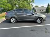 Used 2015 Ford Fiesta SE image 4