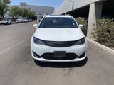 Certified 2020 Chrysler Pacifica Touring-L w/ Advanced Safetytec Group image 3