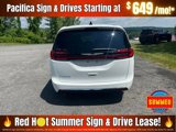 New 2025 Chrysler Pacifica Select image 5