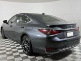 New 2025 Lexus ES 300h w/ Premium Package image 4