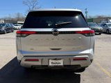Used 2023 Nissan Pathfinder SL image 5