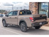 Used 2022 Nissan Titan PRO-4X w/ Pro-4x Convenience Package image 5