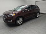 Used 2024 Ford Edge Titanium image 2