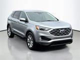 Used 2023 Ford Edge Titanium image 3