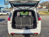 New 2025 Chrysler Pacifica Select image 5