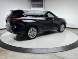 Used 2023 Toyota Highlander Platinum image 6
