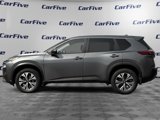 Used 2022 Nissan Rogue SV image 2