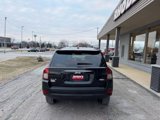 Used 2017 Jeep Compass Latitude image 4