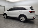 Used 2019 Kia Sorento LX image 3