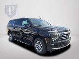 New 2025 Chevrolet Suburban LT image 2
