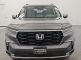 New 2025 Honda Pilot Touring image 3