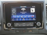 Used 2023 Nissan Frontier SV image 3