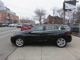 Used 2018 INFINITI QX30 image 6