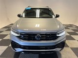 Certified 2023 Volkswagen Tiguan SE R-Line image 2