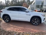 New 2025 Volkswagen Atlas Cross Sport SEL Premium R-Line image 4