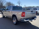 New 2025 RAM 1500 4x4 Crew Cab image 4