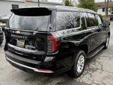 New 2025 Chevrolet Suburban LT w/ Sun And Tow Package image 4