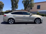 Used 2016 Ford Fusion SE image 3