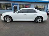 Used 2019 Chrysler 300 Limited image 2