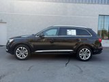 Used 2025 Audi Q7 3.0T Prestige w/ Prestige Package image 2