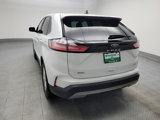 Used 2023 Ford Edge SEL image 5
