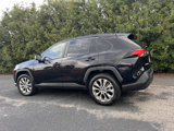 Used 2020 Toyota RAV4 XLE Premium image 5