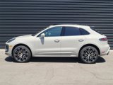 Certified 2025 Porsche Macan image 2