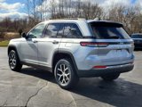 New 2025 Jeep Grand Cherokee Limited image 4