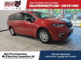 New 2025 Chrysler Pacifica Select image 1