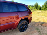 Used 2022 Jeep Grand Cherokee Laredo X image 4
