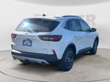 New 2025 Ford Escape SE w/ Class II Trailer Tow Package image 5