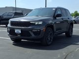 New 2025 Jeep Grand Cherokee Summit image 2