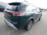 New 2025 Nissan Pathfinder SL image 3