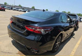 Used 2021 Toyota Camry SE image 3