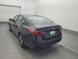 Used 2023 Nissan Altima 2.5 SV image 5