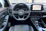 Used 2023 Nissan Rogue SL w/ SL Premium Package image 5