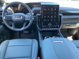 New 2025 GMC Yukon AT4 image 4