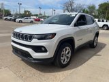 New 2025 Jeep Compass Latitude image 2