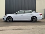 Used 2024 Nissan Altima 2.5 SR image 2
