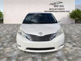 Used 2017 Toyota Sienna XLE image 2